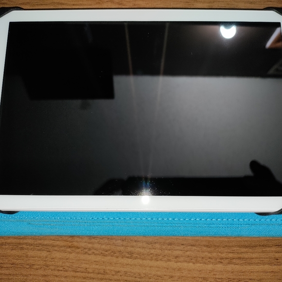 Acer Iconia One 8 B1-850 - Picture 3 of 4